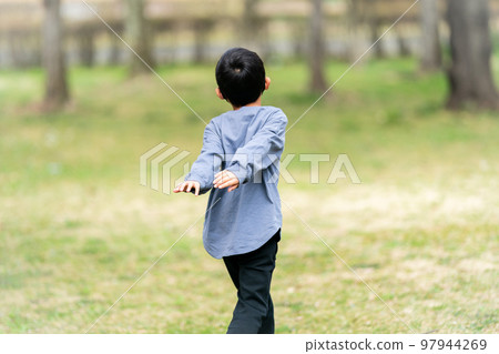 兒童 孩子 小孩 97944269