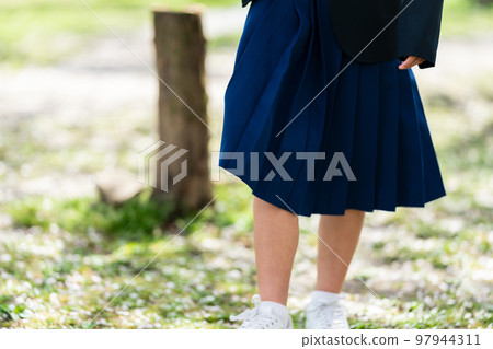 junior high school student, junior high student, middle school student 97944311