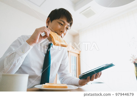 早餐 商務人士 商人 97944679