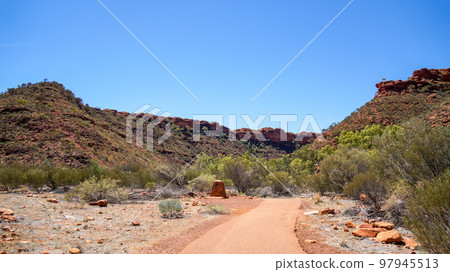 Walk through Kings Canyon Walk through Kings Canyon 97945513