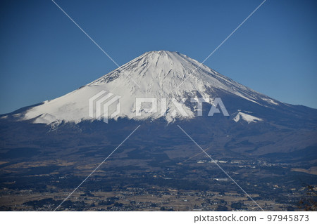 Mt. Fuji with a superb view from Mt. Kintoki 97945873