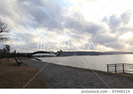 Shirakata Park on the shores of Lake Shinji 97946524