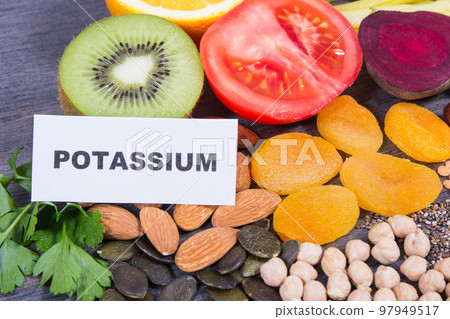 Inscription potassium with ingredients containing natural vitamin K, minerals and fiber 97949517