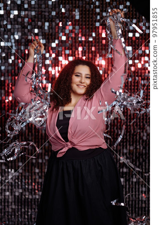 Girl with a curly hairstyle  97951855