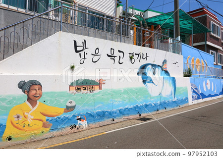 Dongpirang Mural Village, Tongyeong, 壁畫, 村莊, 丘陵, 旅遊景點, 名勝古蹟, 97952103