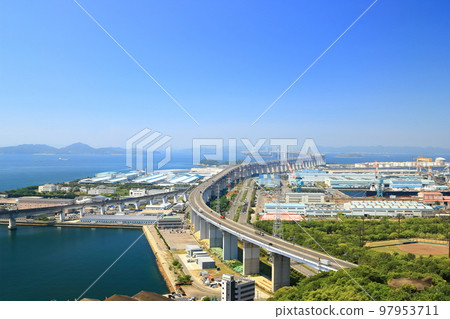 [Kagawa Prefecture] Great Seto Bridge and Bannoshu industrial area seen from Mt. Shotsuji Observatory 97953711