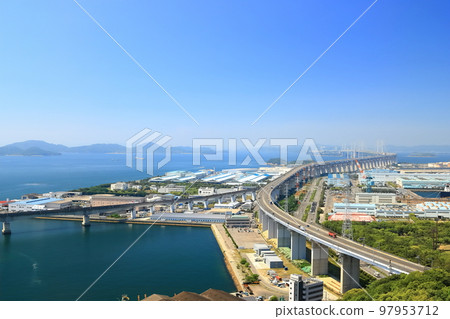 [Kagawa Prefecture] Great Seto Bridge and Bannoshu industrial area seen from Mt. Shotsuji Observatory 97953712
