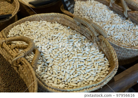 Dried ganxet beans displayed in grocery Dried ganxet beans displayed in grocery 97956616