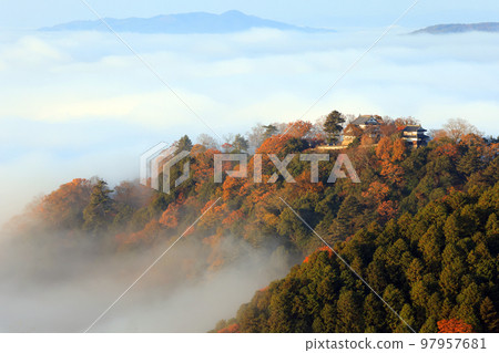 藍天雲海 97957681