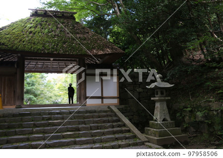 Honen-in Temple stands quietly near the Philosopher's Walk Honen-in Temple stands quietly near the Philosopher's Walk 97958506
