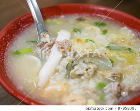 Taiwanese traditional food 97959393