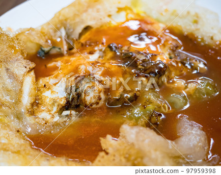 Taiwan distinctive Delicacies - Oyster Omelet. 97959398
