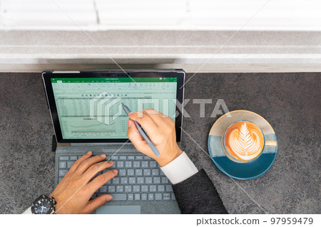 General affairs, accounting, clerical work, sales clerical work, general clerical work, clerical staff, spreadsheets, graphs, latte art, cafe, pen operation 97959479