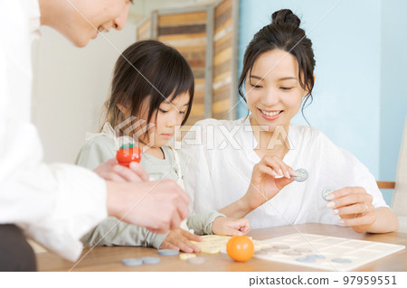 Parents and children studying money Parents and children studying money 97959551