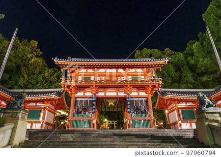京都八坂神社西塔 京都八坂神社西塔 97960794