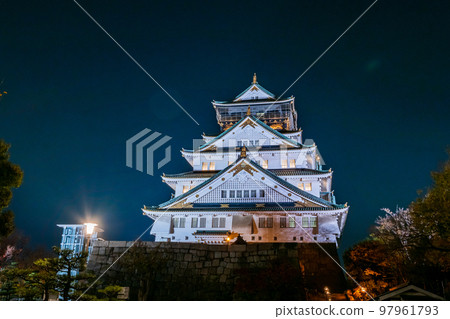 Illumination of Osaka Castle in the night sky Illumination of Osaka Castle in the night sky 97961793