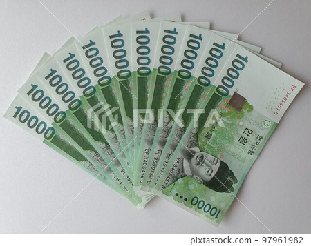 是韓幣，一萬韓元。 97961982