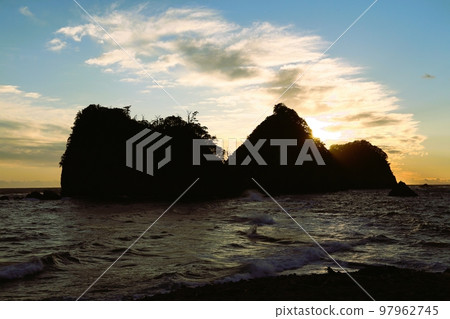 Sehama beach sunset, tombolo phenomenon, sunset, waves 97962745