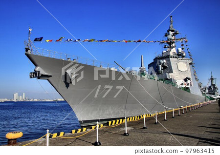 Protecting Japan's seas and skies... Aegis destroyer Atago Protecting Japan's seas and skies... Aegis destroyer Atago 97963415