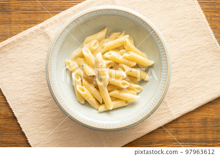 homemade gorgonzola sauce penne homemade gorgonzola sauce penne 97963612
