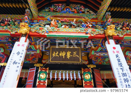 三峰神社，秩父的三個神社，禮拜堂，塗漆 97965574