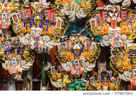 Tori no Ichi 的幸運耙子攤位 Tori no Ichi 的幸運耙子攤位 97967063