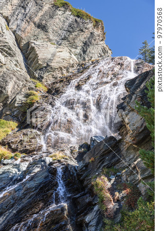 Multi-level alpine streams of Lillaz waterfall (Cascate di Lillaz) Multi-level alpine streams of Lillaz waterfall (Cascate di Lillaz) 97970568