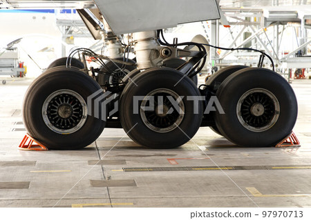 飛機主起落架 97970713