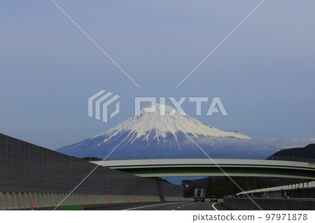Mt. Fuji/Shin-Tomei Shin-Shimizu [Shimizu City, Shizuoka Prefecture] 97971878