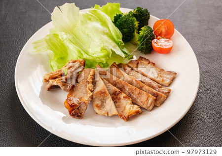 Home-cooked pork saute Home-cooked pork saute 97973129