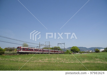 Heijo Palace Ruins and Kintetsu Railway 97981624