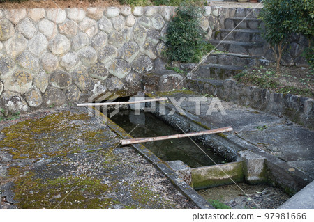 泉水 97981666