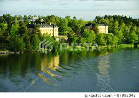 The coastline near Stockholm, rich in Scandinavian atmosphere 97982042