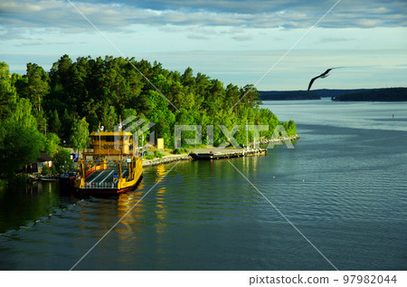 Overlooking the coast near Stockholm from the boat 97982044
