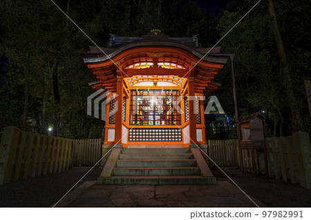 Kyoto Midnight Yasaka Shrine Eki Shrine Kyoto Midnight Yasaka Shrine Eki Shrine 97982991