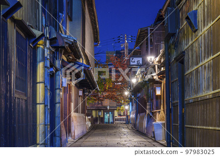 Kyoto's elegant Gion Shirakawa night view Tatsumibashi Autumn Kyoto's elegant Gion Shirakawa night view Tatsumibashi Autumn 97983025