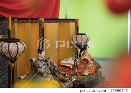 Hina dolls inside and back and dolls Hina dolls inside and back and dolls 97990545