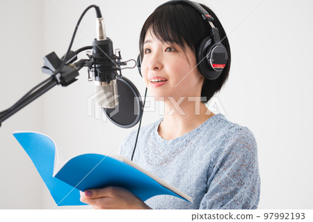 Young woman doing dubbing Narrator image 97992193