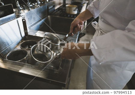 一個廚房 97994513