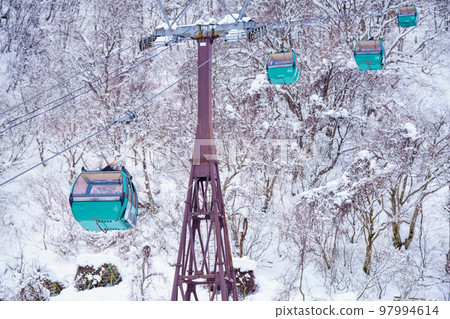 Ski resort gondola lift Ski resort gondola lift 97994614