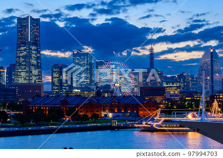 Dusk of Minato Mirai Dusk of Minato Mirai 97994703