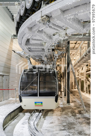 山形縣山形市山形山索道看霜凍樹木山頂線 97995679