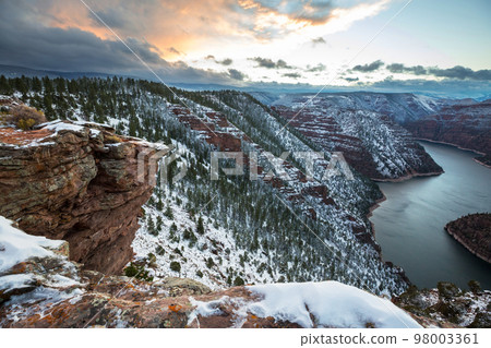 Winter in Flaming Gorge Winter in Flaming Gorge 98003361