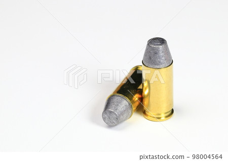 close up bullet 9mm LSWC ( Lead Semi wadcutter ) with brass shell ready for use, isolate on white background. 98004564