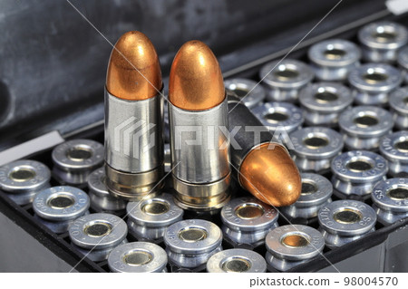 pack of bullet 9mm parabellum FMJ (Full Metal Jacket) Shell Shock Technologies (NAS3). pack of bullet 9mm parabellum FMJ (Full Metal Jacket) Shell Shock Technologies (NAS3). 98004570