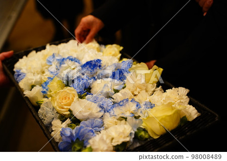 告別儀式 98008489