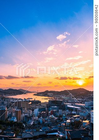 Nagasaki city, evening view Nagasaki city, evening view 98008642