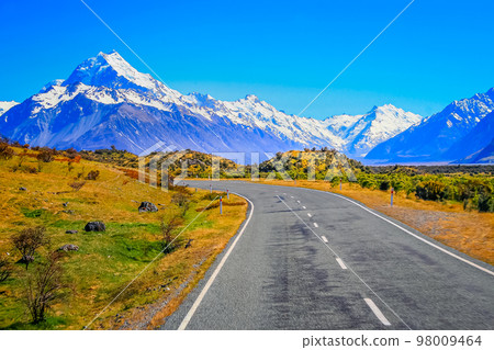 Fairlie to Tekapo Road, Canterbury, New Zealand South Island dramatic landscape 98009464