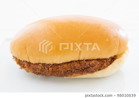 Delicious croquette bread Delicious croquette bread 98010839