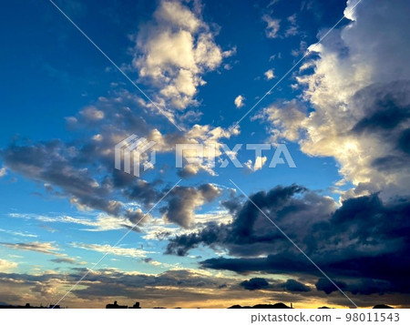 雨後夕陽 98011543